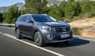 Kia Sorento KX-2 - front action