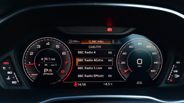 Audi Q3 - dials