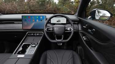 New Chery Tiggo 9 2025 UK review - dash