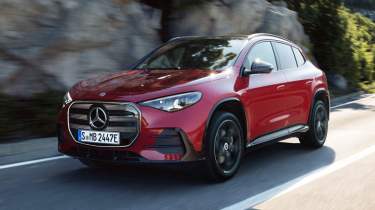 Mercedes GLA Electric - front action