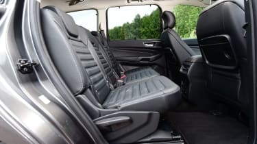 Ford Galaxy - middle row seats