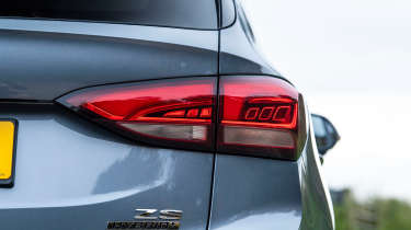 MG ZS - tail light