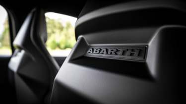 Abarth 600e - seat detail