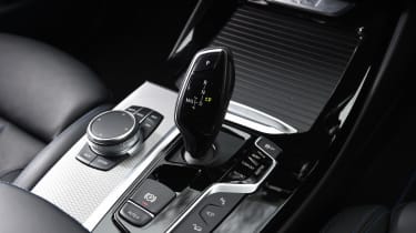 BMW X3 - gear lever