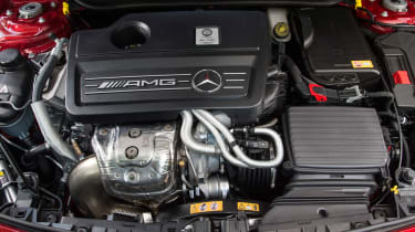 Mercedes CLA 45 AMG engine