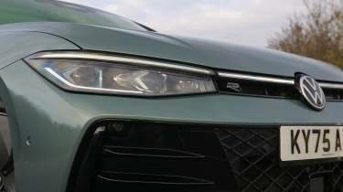 New Volkswagen Passat Estate - front headlight 