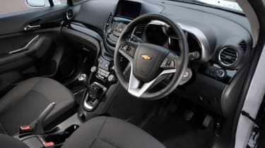 Chevrolet Orlando 2.0 VCDi LTZ interior