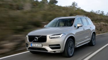 Volvo XC90 2015 - front tracking