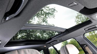 BMW 530d Touring roof