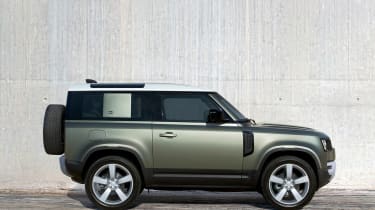 2019 Land Rover Defender profile