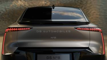 DS No8 - rear detail