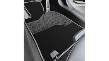 Michelin Tailored car mat