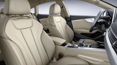 Audi A5 2016 - front seats beige