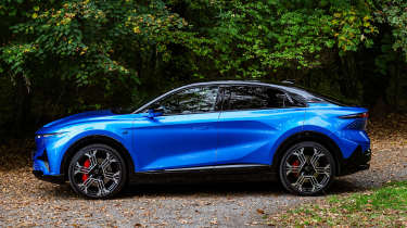 Alpine A390 - side static