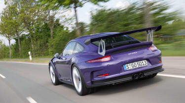 Porsche 911 GT3 RS - rear tracking