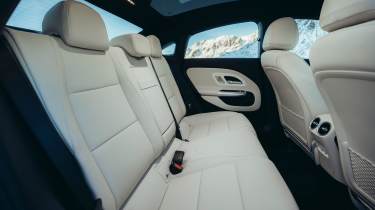 Mercedes CLA 220 Hybrid - rear seats