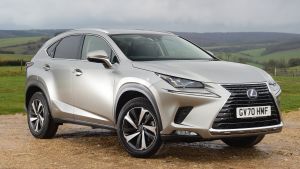 Lexus NX - front