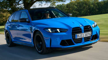 BMW M3 Touring front left tracking