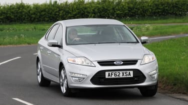 Ford Mondeo Graphite action