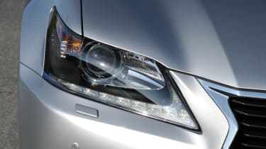 Lexus GS 250 headlight