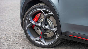 Alfa Romeo Junior - alloy wheel