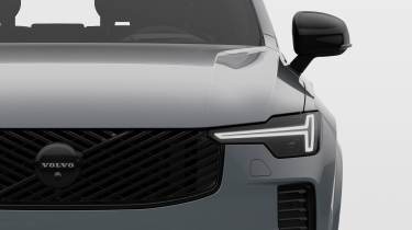 Volvo XC90 Black Edition - front light