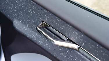 Volvo EX30 - door handle detail