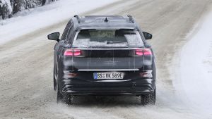 VW%20ID.6%20winter%20test.jpg