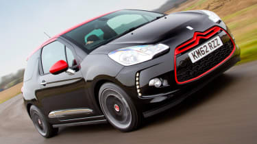 Citroen DS3 Red Edition front cornering