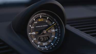 Porsche 911 GT3 (992.2) clock