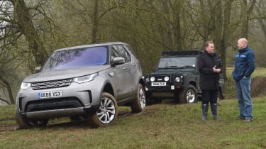 Land Rover Discovery HSE Luxury - front