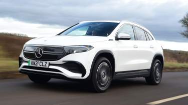 Mercedes EQA - prednje praćenje