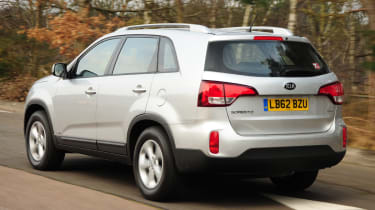 Kia Sorento 2.2 CRDi KX-2 rear tracking