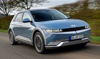 Ioniq 5 - front tracking