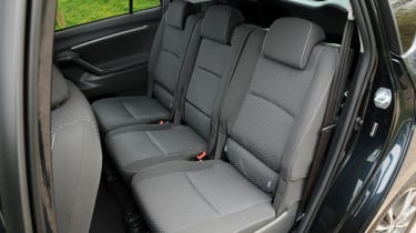 Toyota Verso seats