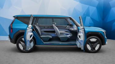 Kia Concept EV9 - side doors open