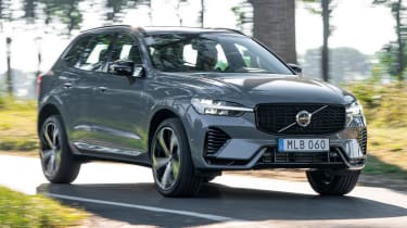 Volvo XC60 T8 PHEV - front action