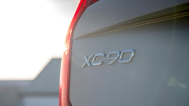 Volvo XC90 Recharge - XC90 badge