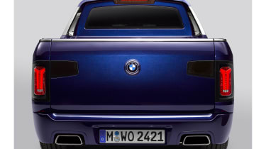 BMW X7 pick-up truck