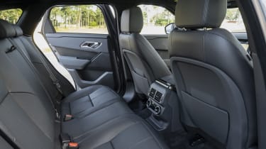 Range Rover Velar - rear seats