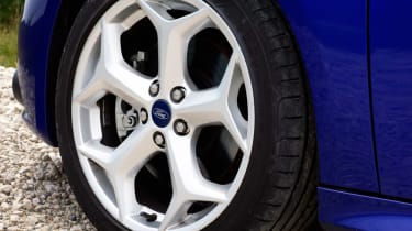 Ford Focus ST wheel