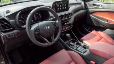 Hyundai Tucson - interior