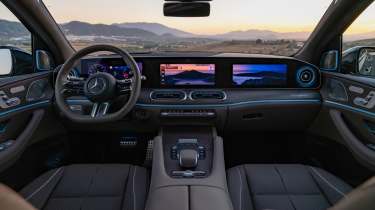 Mercedes GLS facelift - dash