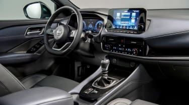 Nissan Qashqai - dash