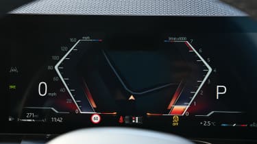 BMW X3 - digital drivers display 