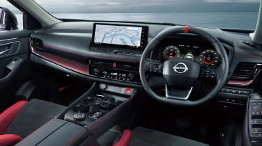 Nissan X-Trail Nismo - interior overview