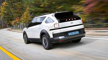 Hyundai Nexo - rear tracking