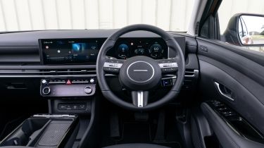New Hyundai Tucson hybrid - interior 