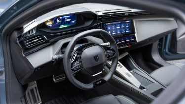 Peugeot 308 facelift (grey) - interior 
