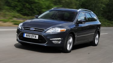 Ford Mondeo Estate front tracking